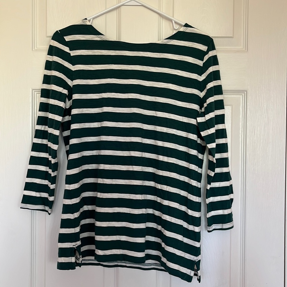 Girls Medium Long sleeve Shirt,Old Navy Never worn, Has tags,Green striped shirt